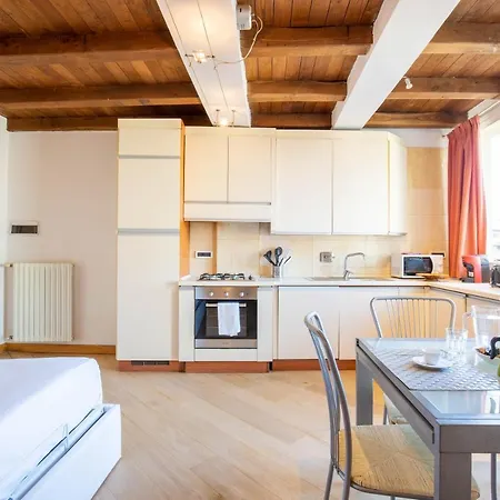Santo Stefano - Bolognarooms Appartement